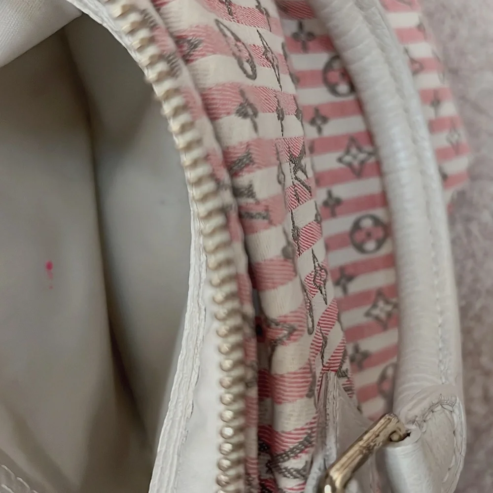 Louis Vuitton Monogram Mini Lin Speedy 30 - Picture 11 of 15
